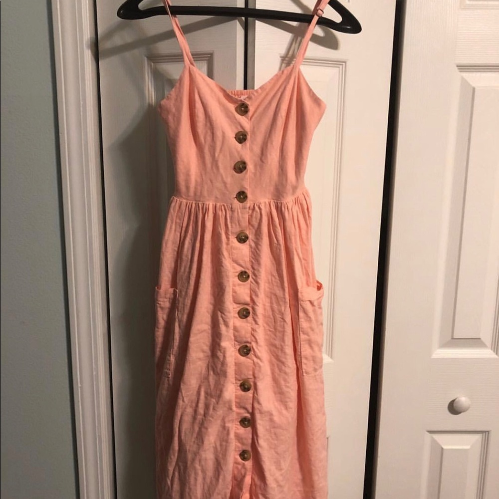 urban outfitters linen dress w pockets 🌸